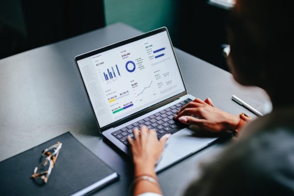 dl.beatsnoop.com-3000-zLKyHeXlOR